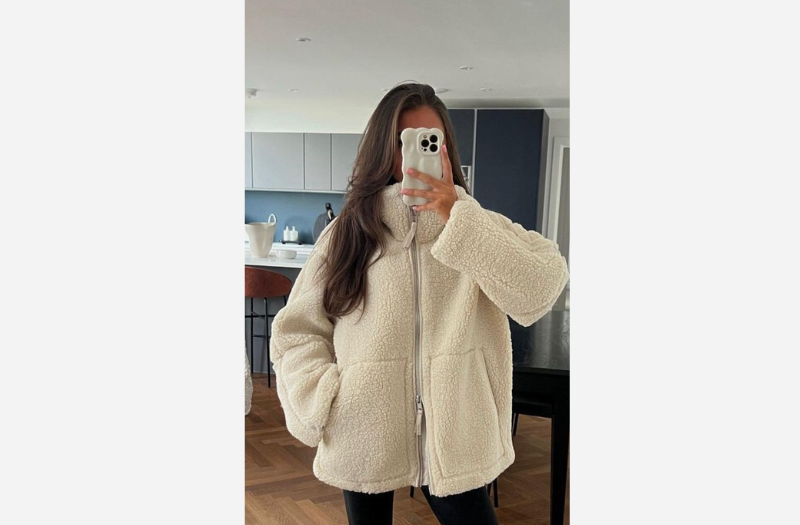 Women’s Elegant Lamb Wool Turtleneck Coat