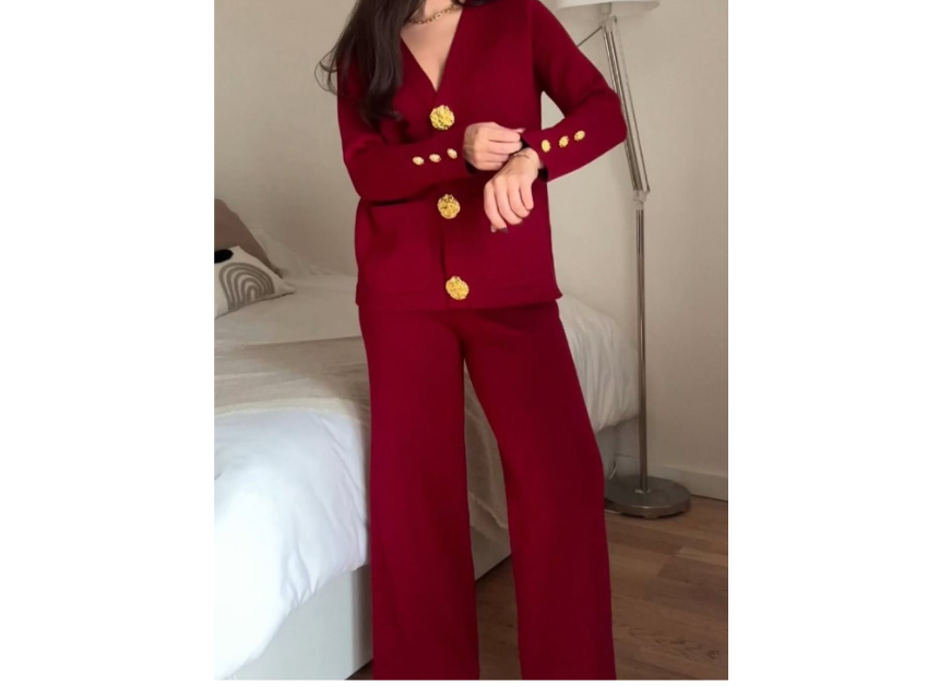 Casual Knitted Cardigan Suit